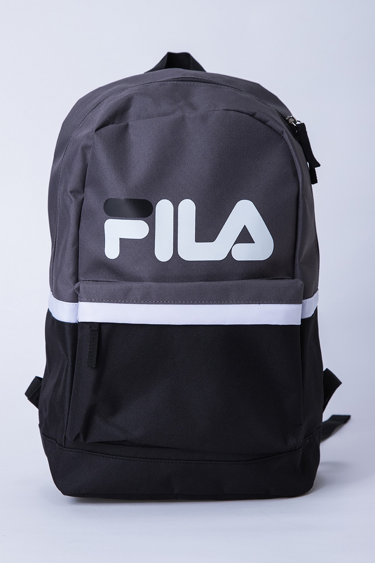 mochila fila negra